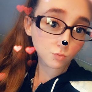 Meet your Posher, Jillian